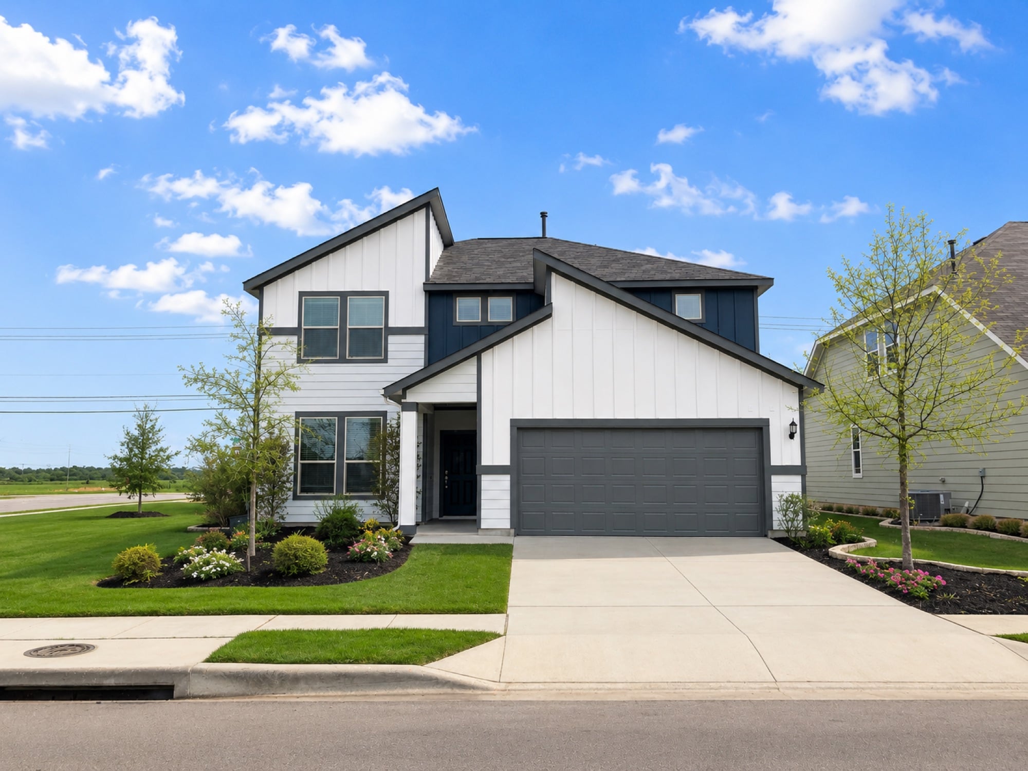 Caballo Blanco — Unit B: house exterior