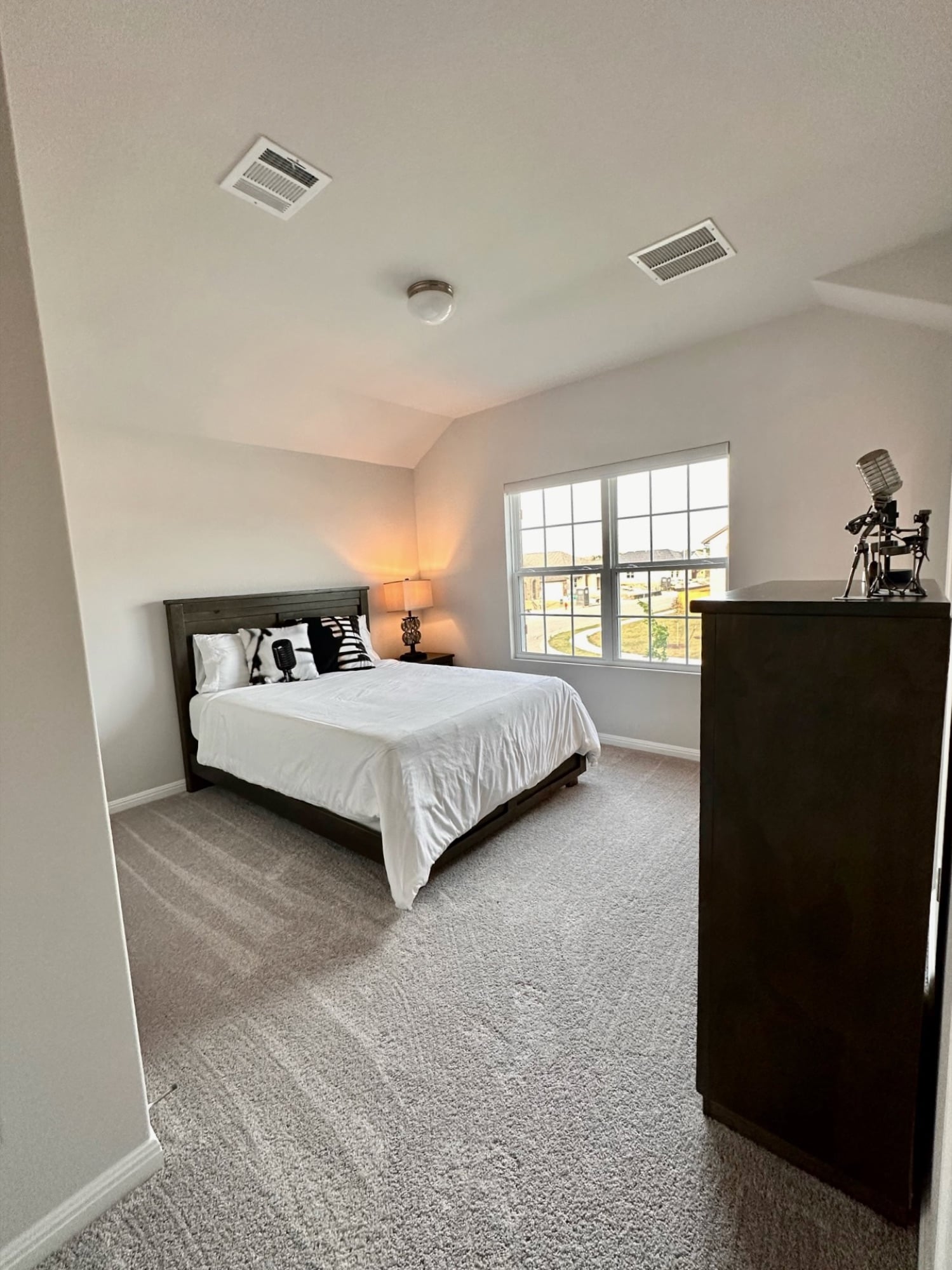 Chapala — Unit C: bedroom